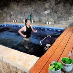 GALLERY - ENDLESS™ POOLS PERFORMANCE MODEL WITH UNDERWATER TREADMILL